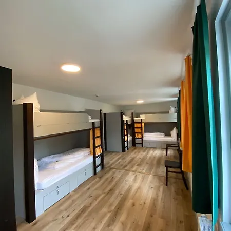 Hostel Balingen Auberge de jeunesse *