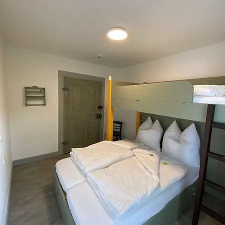 Хостел Hostel Balingen