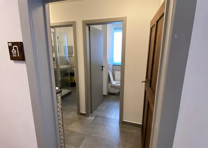 Hostel Balingen بيت شباب *