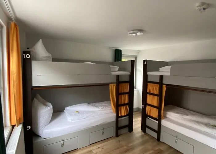 بيت شباب Hostel Balingen