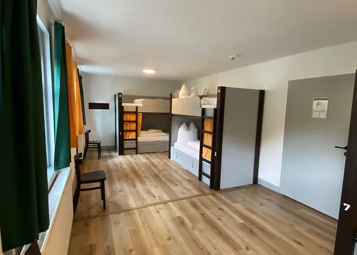 Hostel Balingen بيت شباب